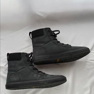 Black High-Top Women’s Timberland  Boots - 8.5